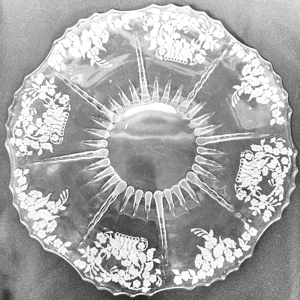 New Martinsville Meadow Wreath 11.5" Etched Crystal Cake Plate circa 1926-1944